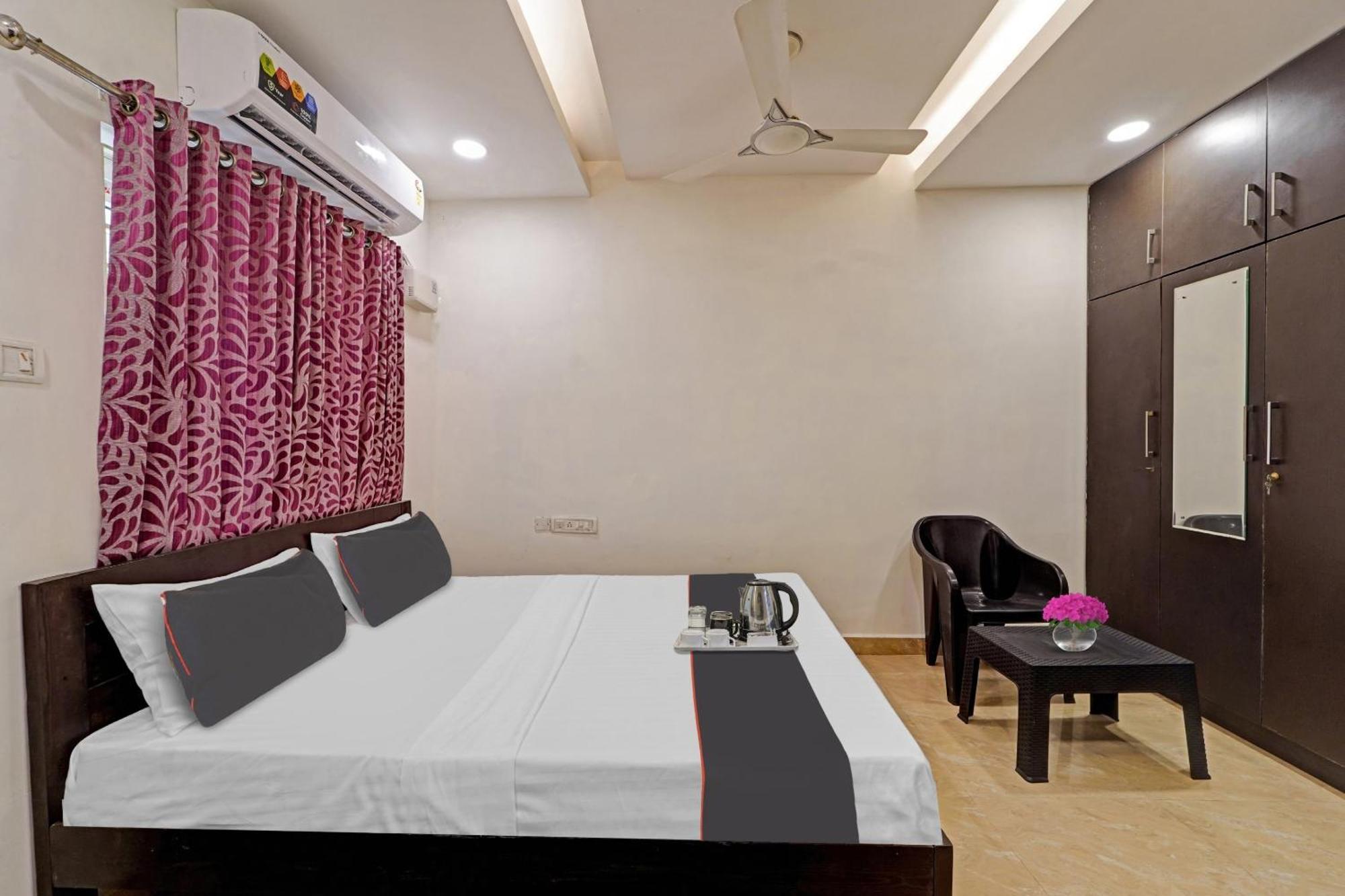 Hotel O J2 Service Apartment Chennai Esterno foto